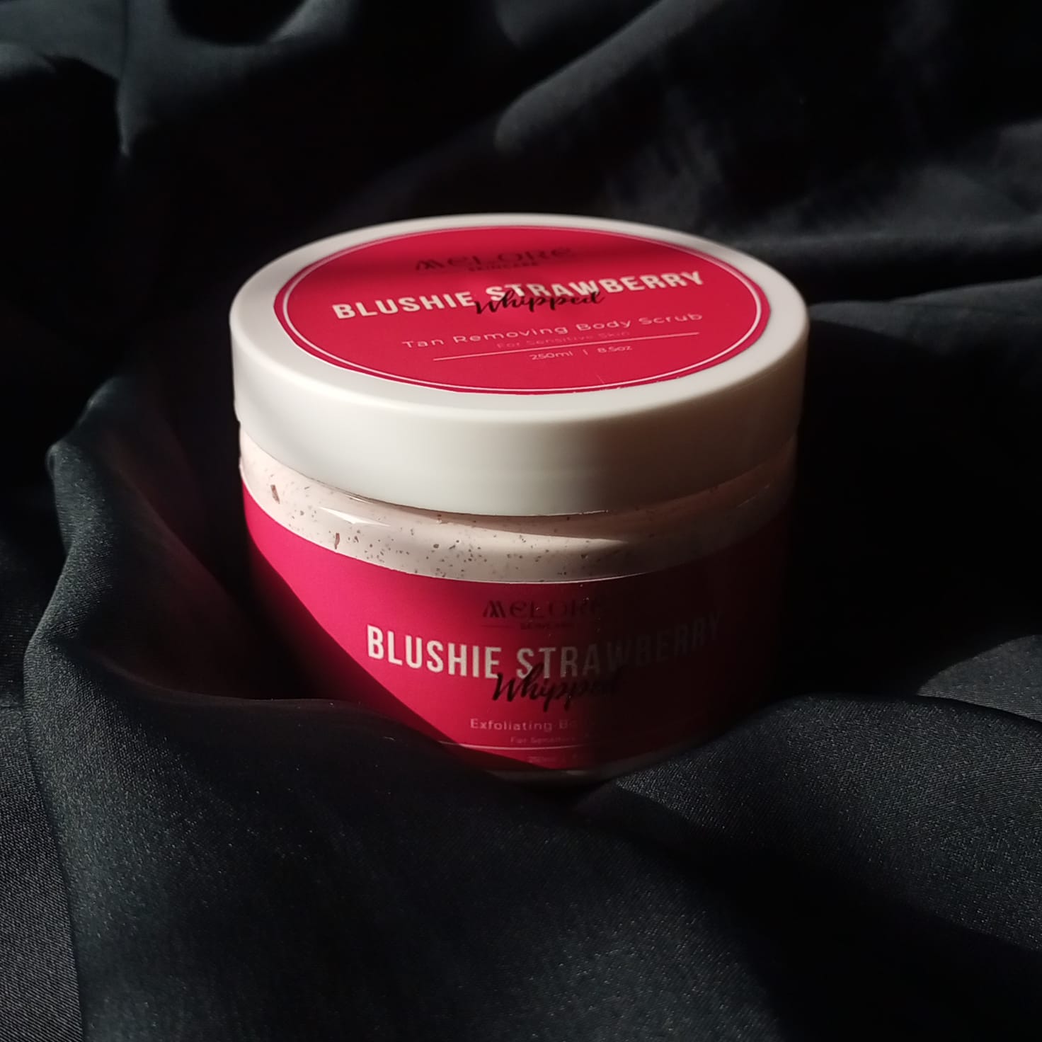 🍓Blushie Strawberry Whipped - 250g Exfoliating Body Scrub For Sensitive Skin- Best For Tan Removing🍓