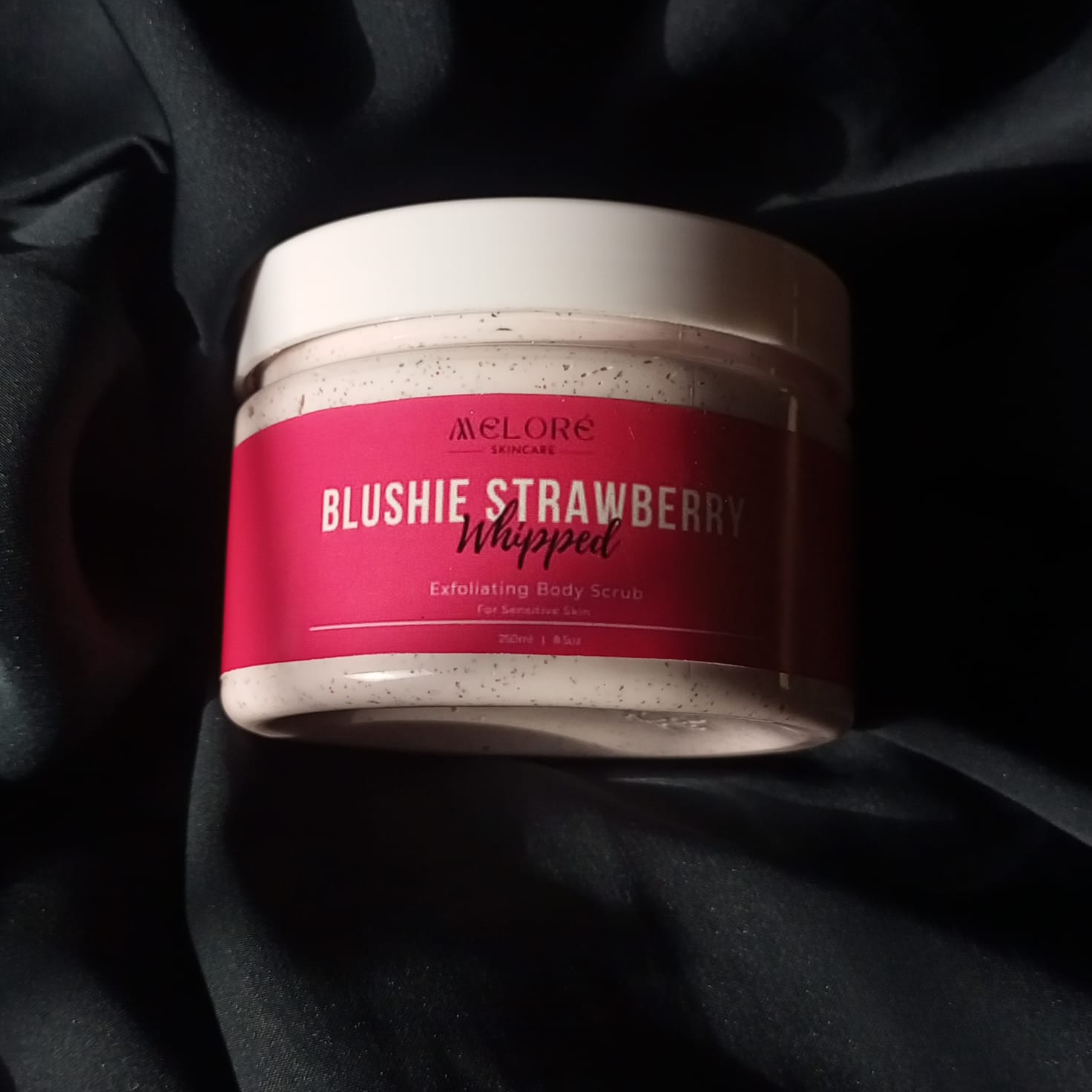 🍓Blushie Strawberry Whipped - 250g Exfoliating Body Scrub For Sensitive Skin- Best For Tan Removing🍓