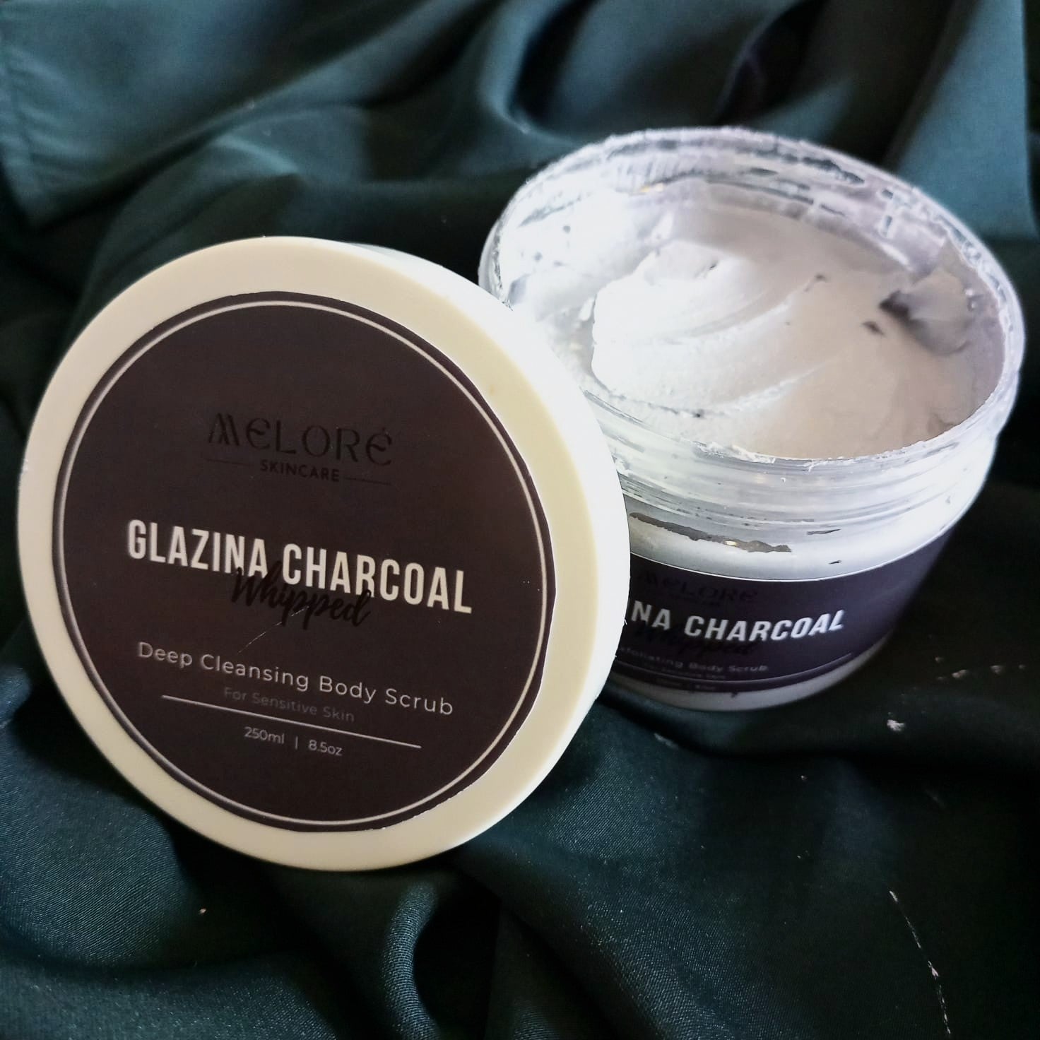 🌃🌟Glazina Charcoal Whipped - 250g Exfoliating Body Scrub For Sensitive Skin - Best For Deep Cleansing 🌃🌟